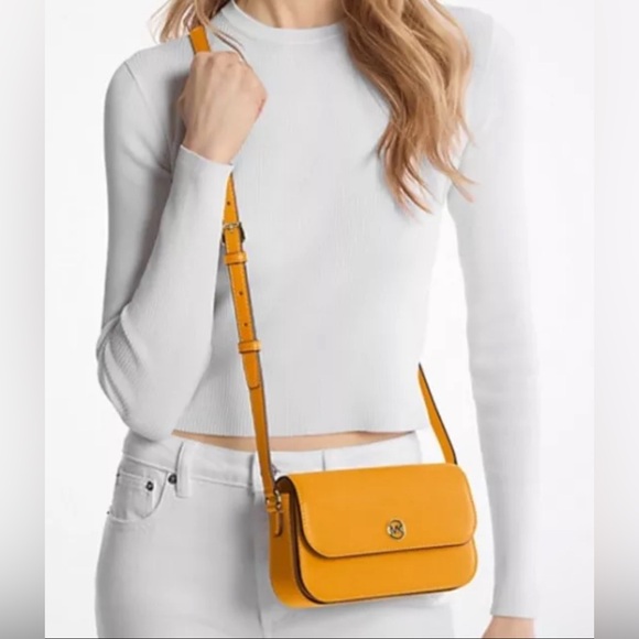 Michael Kors Jet Set Travel Small Pebbled Leather Golden Rod Crossbody $398 - Picture 2 of 8